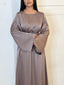 Abaya satiné épaulettes strass taupe