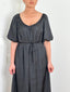 Robe satinée noir