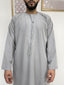 Qamis Emirati gris