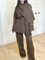 Tailleur veste cape et pantalon chocolat