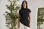 T-shirt noir à manches courtes